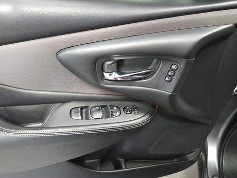 Used 2020 Nissan Murano SL AWD/4WD image 12