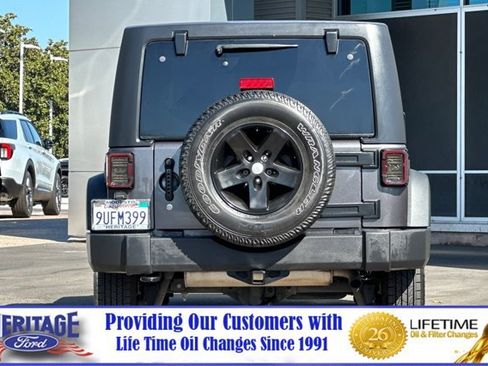 Used 2016 Jeep Wrangler Unlimited Sport w/ Quick Order Package 24S AWD/4WD image 5
