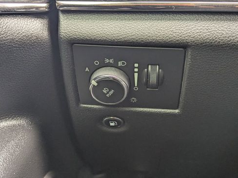 Used 2018 Jeep Grand Cherokee High Altitude AWD/4WD image 23