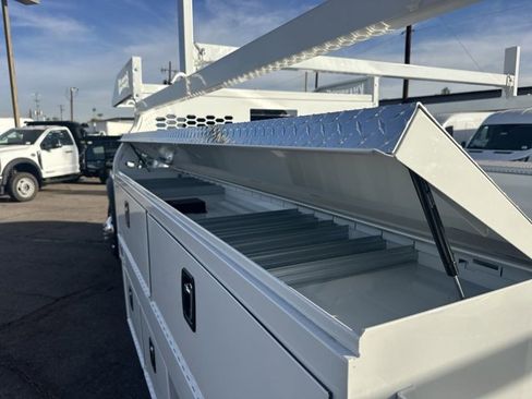 New 2024 Ford F550 2WD Crew Cab Super Duty image 18