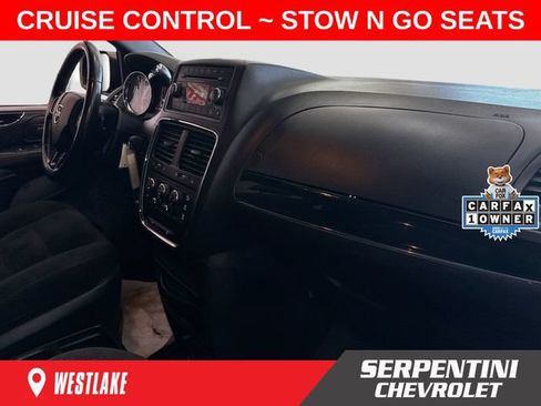 Used 2016 Dodge Grand Caravan SE FWD image 28