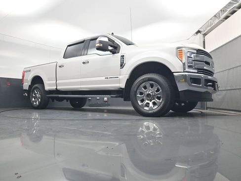 Used 2019 Ford F250 Lariat w/ Lariat Ultimate Package image 20