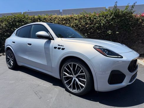 New 2026 Maserati Grecale Modena AWD/4WD image 1