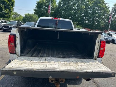 Used 2011 Chevrolet Silverado 2500 W/T w/ Snow Plow Prep Package AWD/4WD image 21