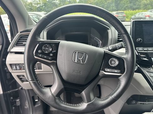 Used 2023 Honda Odyssey Touring image 6