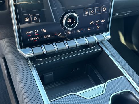 Used 2026 GMC Sierra EV Elevation image 30