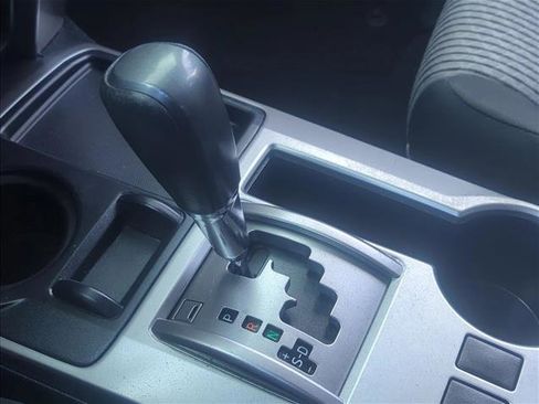 Used 2018 Toyota 4Runner SR5 image 11