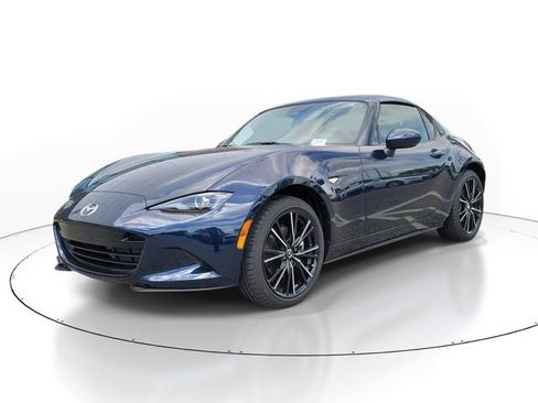 New 2026 MAZDA MX-5 Miata RF Grand Touring RWD image 4