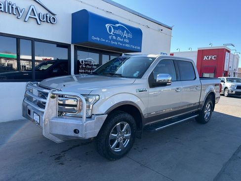 Used 2018 Ford F150 Lariat w/ Equipment Group 502A Luxury image 2