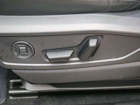 Certified 2025 Audi Q5 Premium AWD/4WD image 22