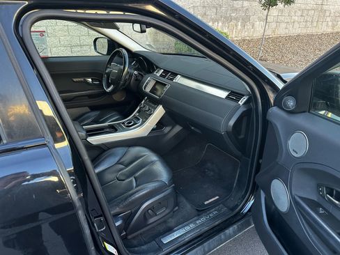 Used 2013 Land Rover Range Rover Evoque Pure Plus image 11