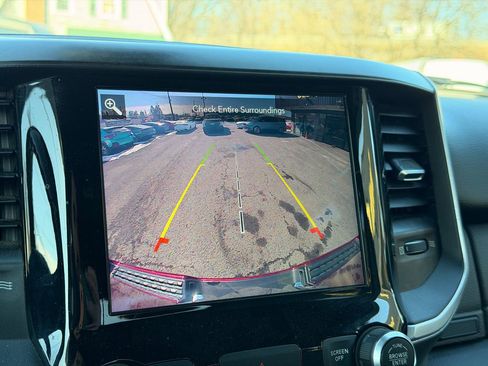 Used 2021 RAM 1500 Big Horn image 26