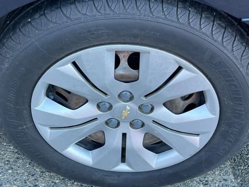 Used 2016 Chevrolet Cruze LS image 18