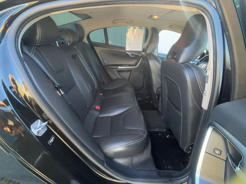 Used 2017 Volvo S60 T5 Dynamic w/ Vision Package image 14