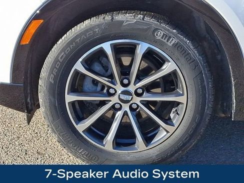 Used 2024 Cadillac XT4 Sport AWD/4WD image 9