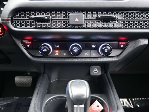 Used 2025 Honda HR-V Sport image 44