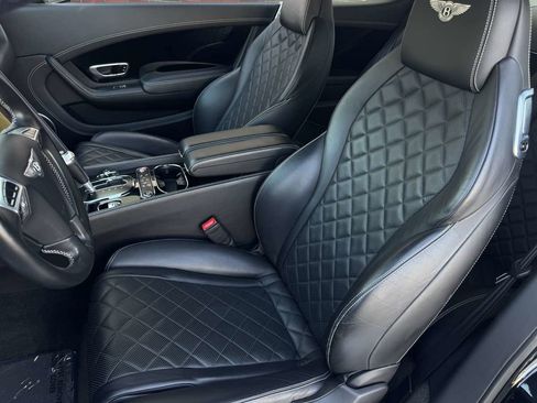 Used 2017 Bentley Continental GT image 18