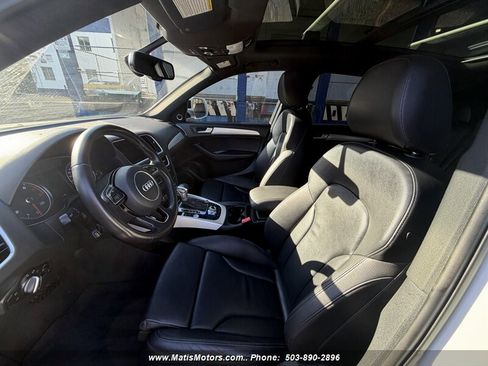 Used 2017 Audi Q5 2.0T Premium Plus w/ Technology Package image 10