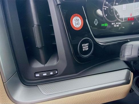 New 2026 Porsche Cayenne S AWD/4WD image 11
