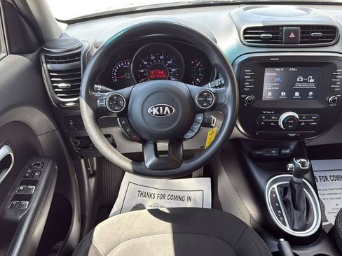 Used 2018 Kia Soul w/ Convenience Package FWD image 30