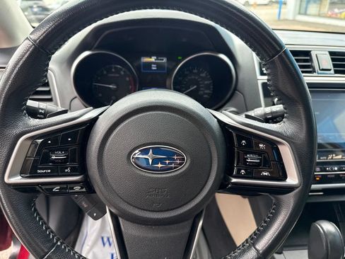 Used 2018 Subaru Outback 2.5i Limited AWD/4WD image 25