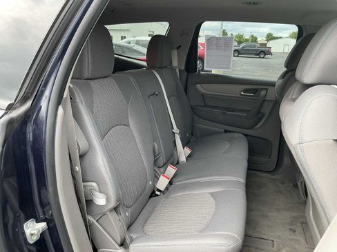 Used 2017 Chevrolet Traverse LS AWD/4WD image 24