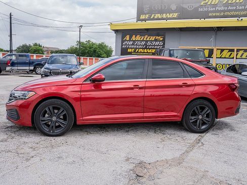 Used 2022 Volkswagen Jetta SE FWD image 8