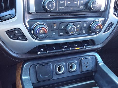 Used 2014 GMC Sierra 1500 SLT image 17