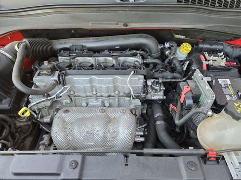 Used 2017 Jeep Renegade Trailhawk w/ Premium Trailhawk Package image 21