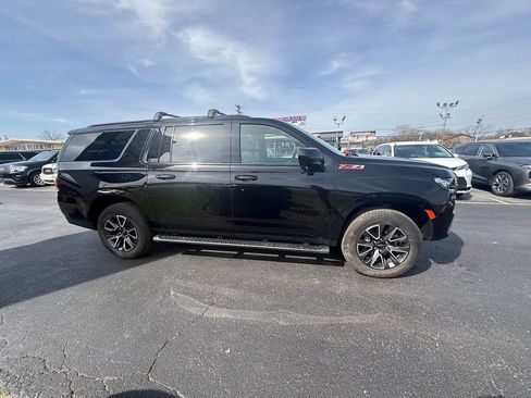 Used 2021 Chevrolet Suburban Z71 w/ Rear Media and Nav Package image 2