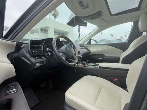 Used 2023 Lexus RX 350 Premium FWD image 6