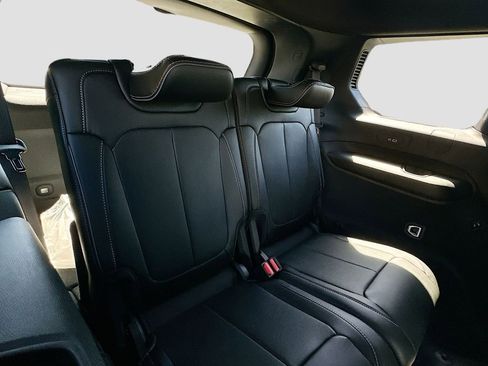 New 2025 Jeep Grand Cherokee L Overland w/ Advanced Protech Group III image 32