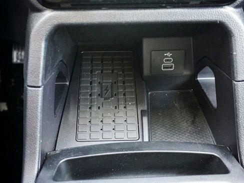 Used 2025 Ford Ranger XLT w/ FX4 Off-Road Package image 16