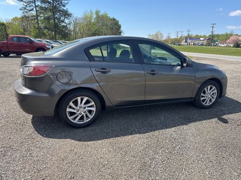 Used 2012 MAZDA MAZDA3 i Touring image 8