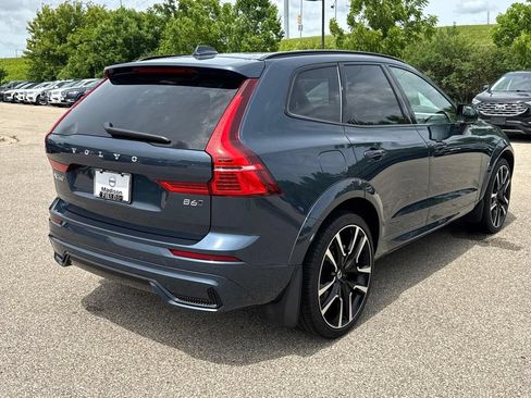 Certified 2023 Volvo XC60 B6 Ultimate w/ Climate Package AWD/4WD image 4