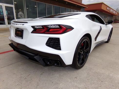 Used 2023 Chevrolet Corvette Stingray Coupe image 5