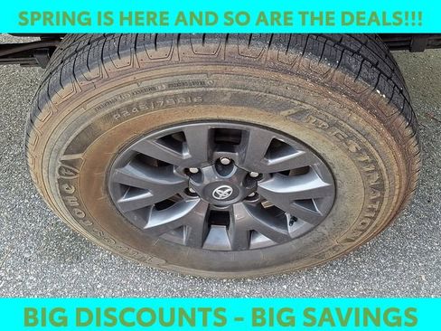 Certified 2023 Toyota Tacoma SR5 image 9