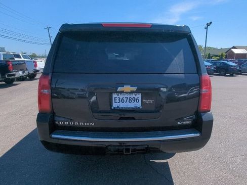 Used 2018 Chevrolet Suburban Premier AWD/4WD image 31