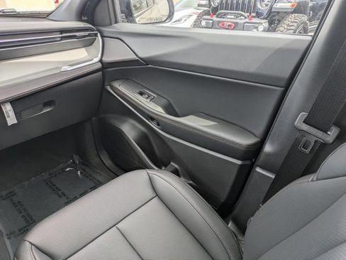 New 2026 Jeep Cherokee Limited AWD/4WD image 18