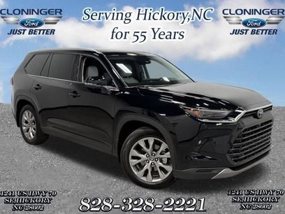 Used 2025 Toyota Grand Highlander FWD