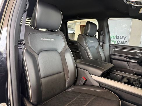 Used 2024 RAM 1500 Laramie AWD/4WD image 27