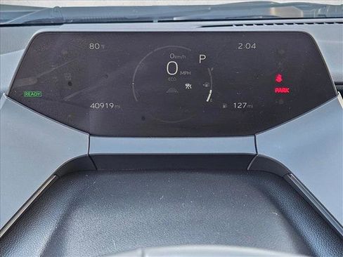 Used 2024 Toyota Prius LE image 10