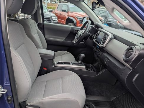 Certified 2023 Toyota Tacoma SR5 image 20