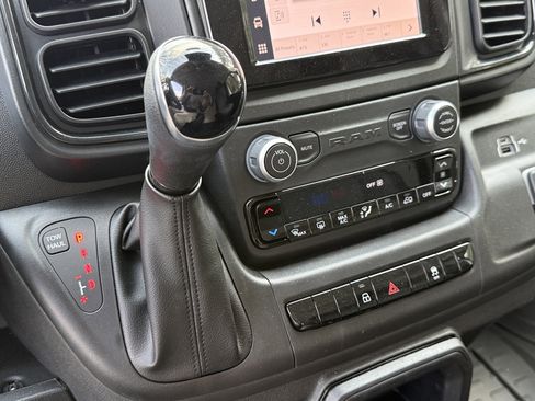 Used 2024 RAM ProMaster 1500 w/ Convenience Group image 30