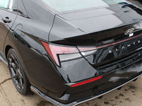 Certified 2025 Hyundai Elantra N Line image 10