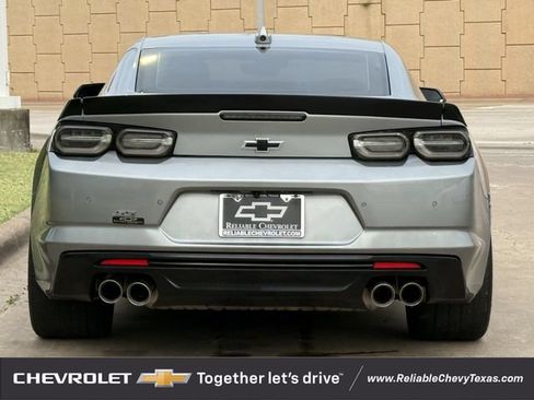 Used 2023 Chevrolet Camaro SS RWD image 7