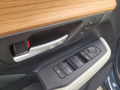 Certified 2025 Toyota Grand Highlander Limited image 20