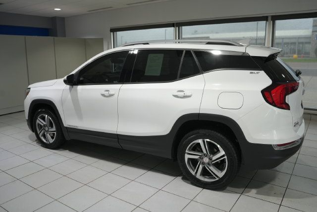 Used 2020 GMC Terrain SLT w/ Preferred Package AWD/4WD image 4