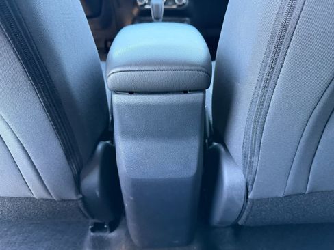 Certified 2025 Nissan Kicks SV image 16