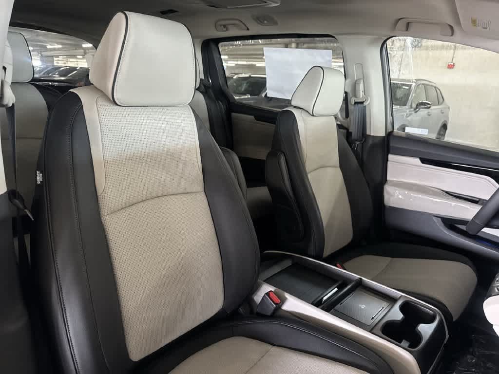 New 2027 Honda Odyssey Elite image 26